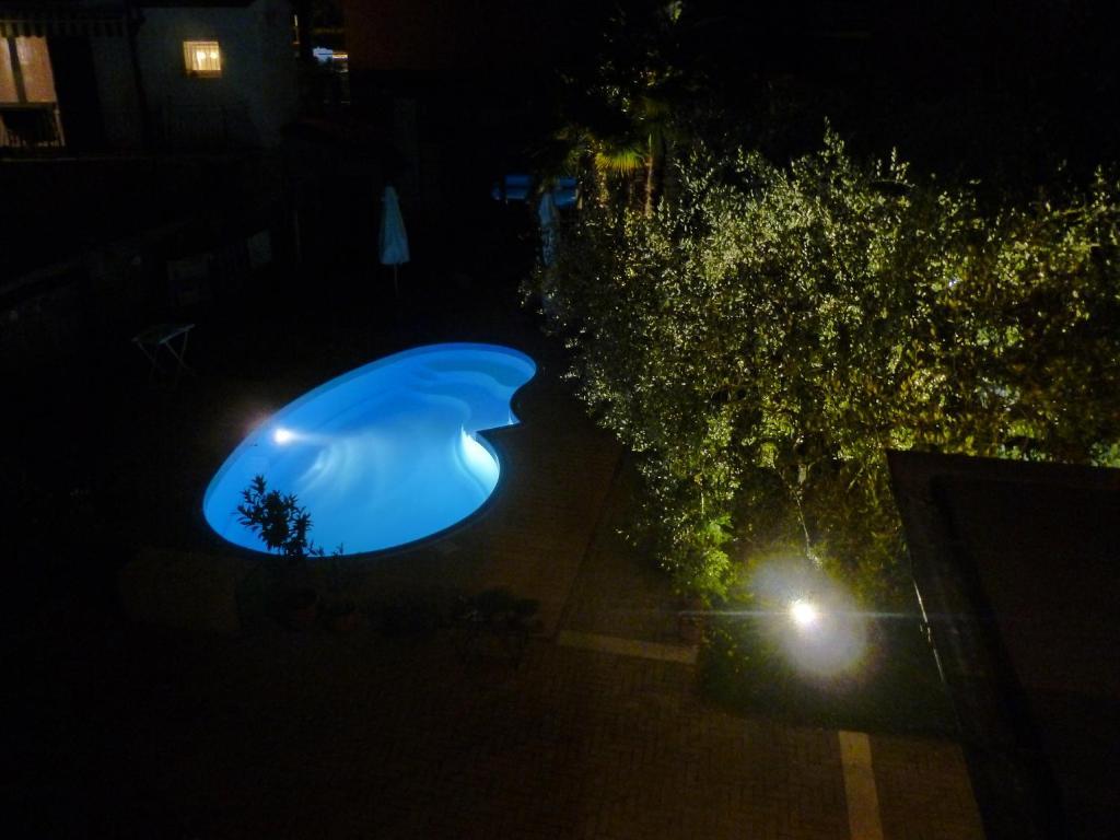 B&B Villa Dall'Agnola การ์ดา ภายนอก รูปภาพ